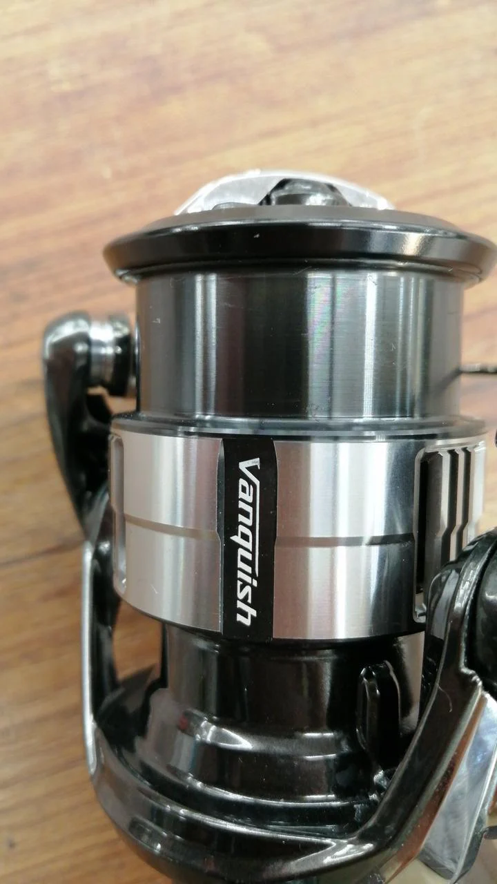 SHIMANO Spinning Reel 23 VANQUISH C2000SHG - Image 4