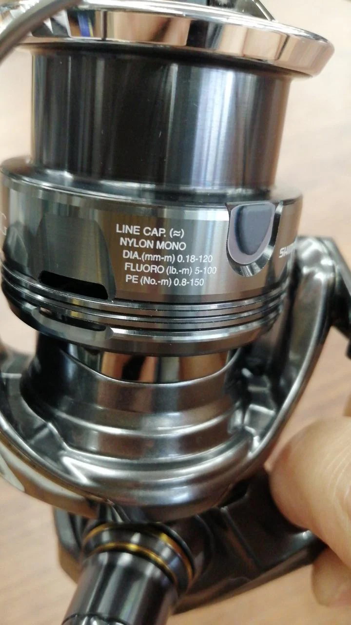 SHIMANO Spinning Reel 24 TWIN POWER C2500SXG - Image 9