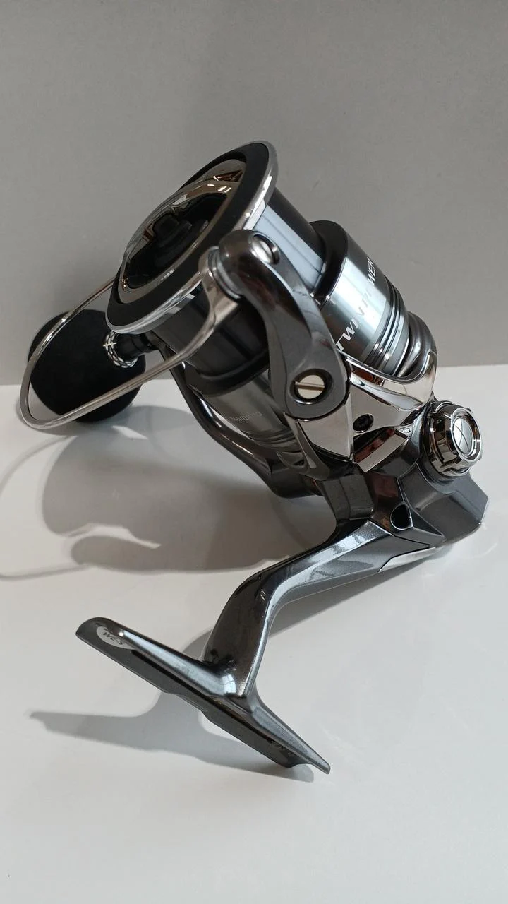 SHIMANO Spinning Reel 24TWIN POWER 4000MHG - Image 4