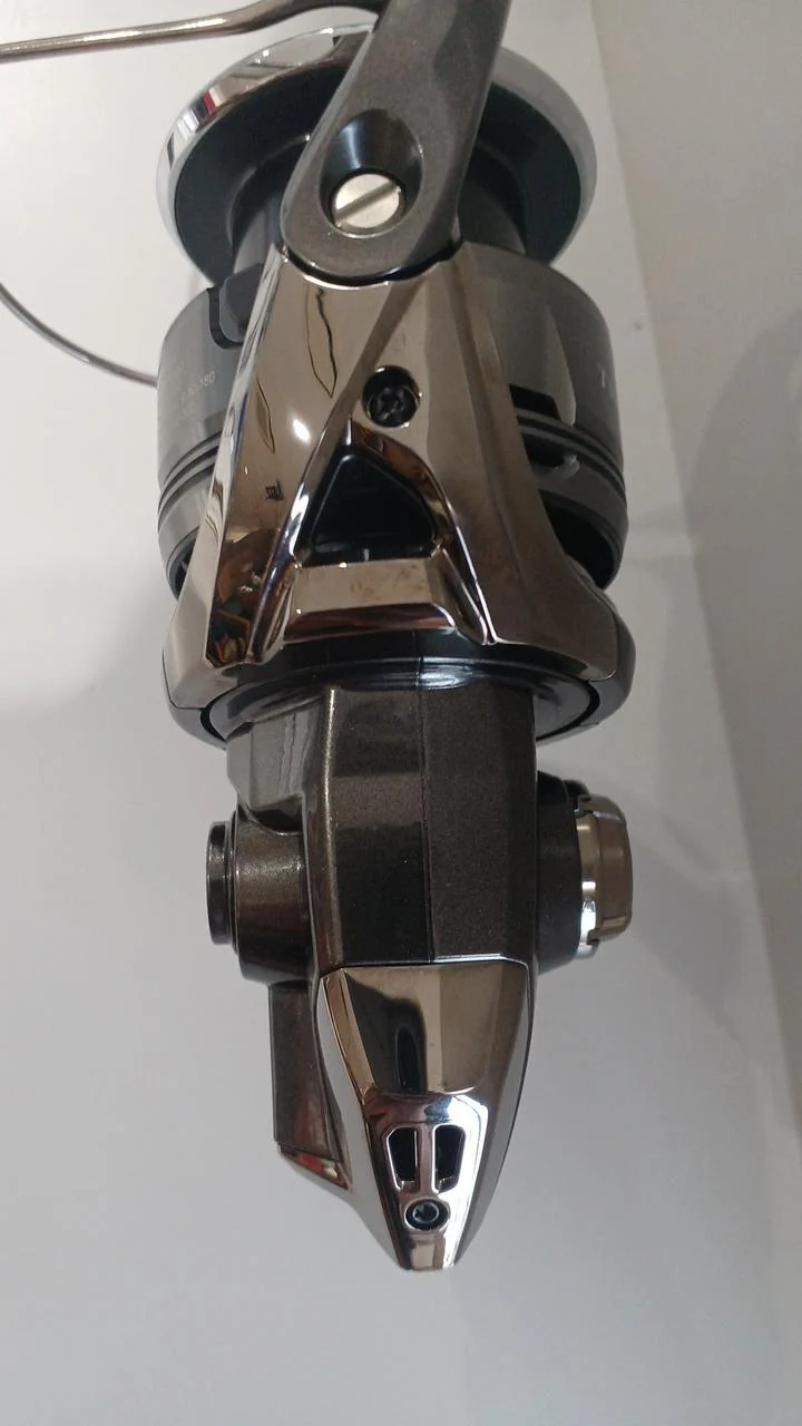 SHIMANO Spinning Reel 24TWIN POWER 4000XG - Image 4