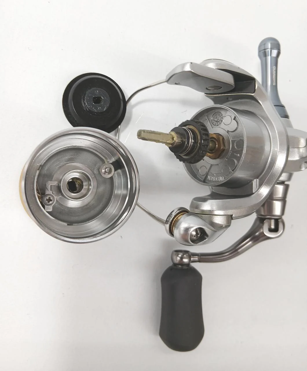 SHIMANO Spinning Reel Biomaster C2000S - Image 5