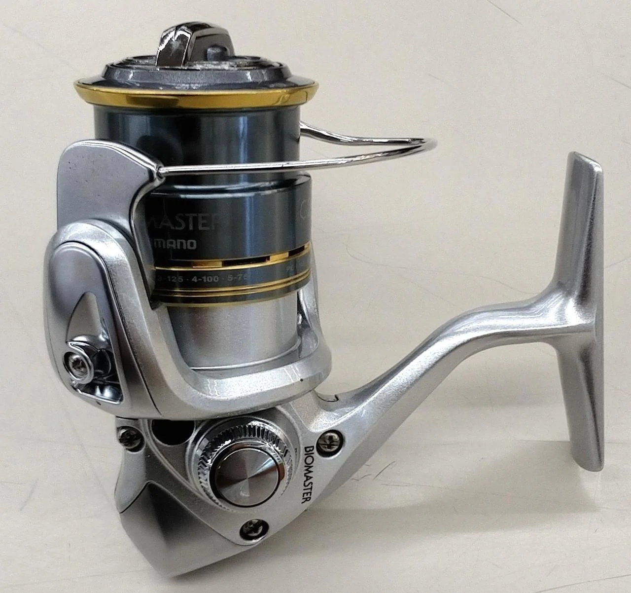 Shimano Spinning Reel BIOMASTER C2000S - Image 3