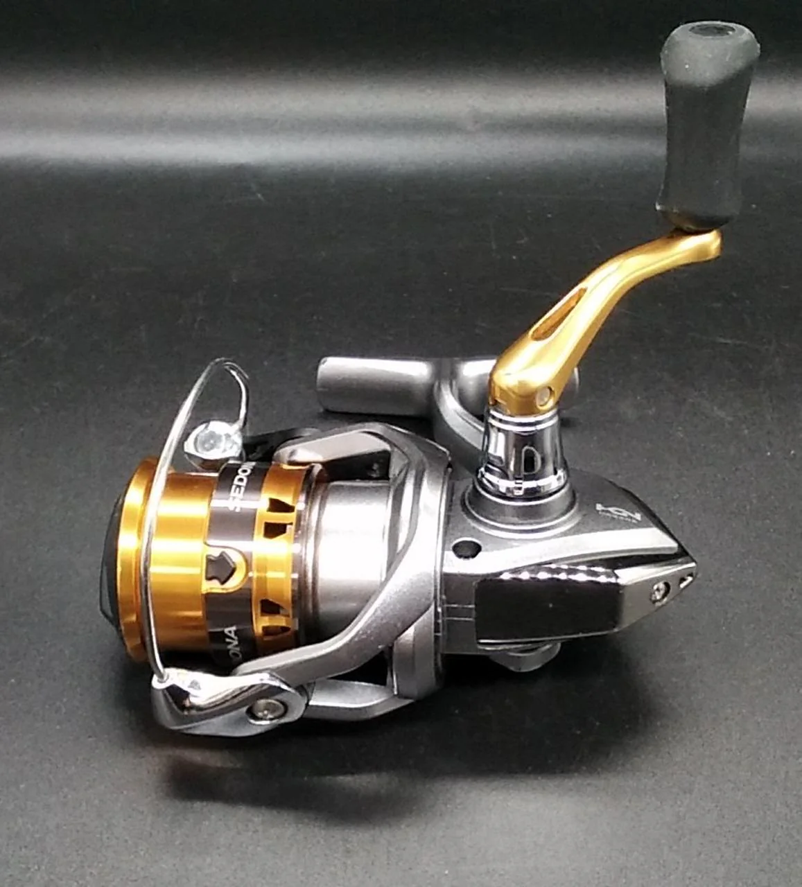 SHIMANO Spinning Reel C2000S - Image 4