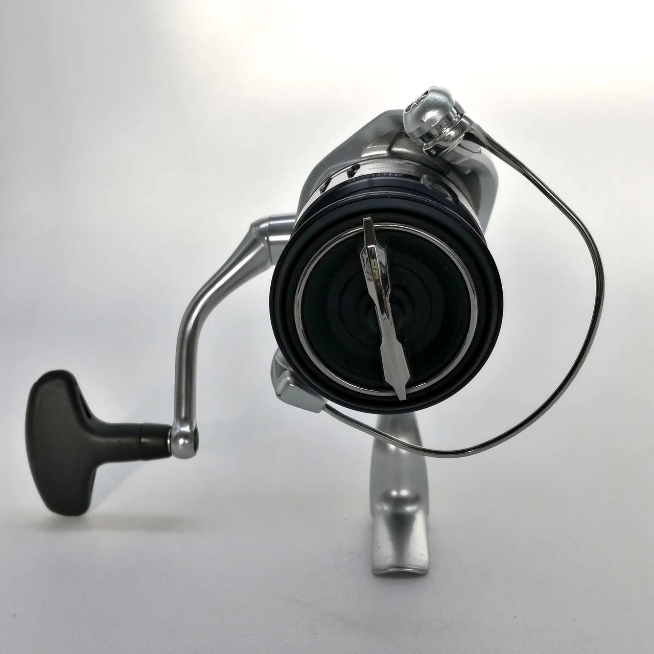 SHIMANO Spinning Reel C3000XG - Image 4