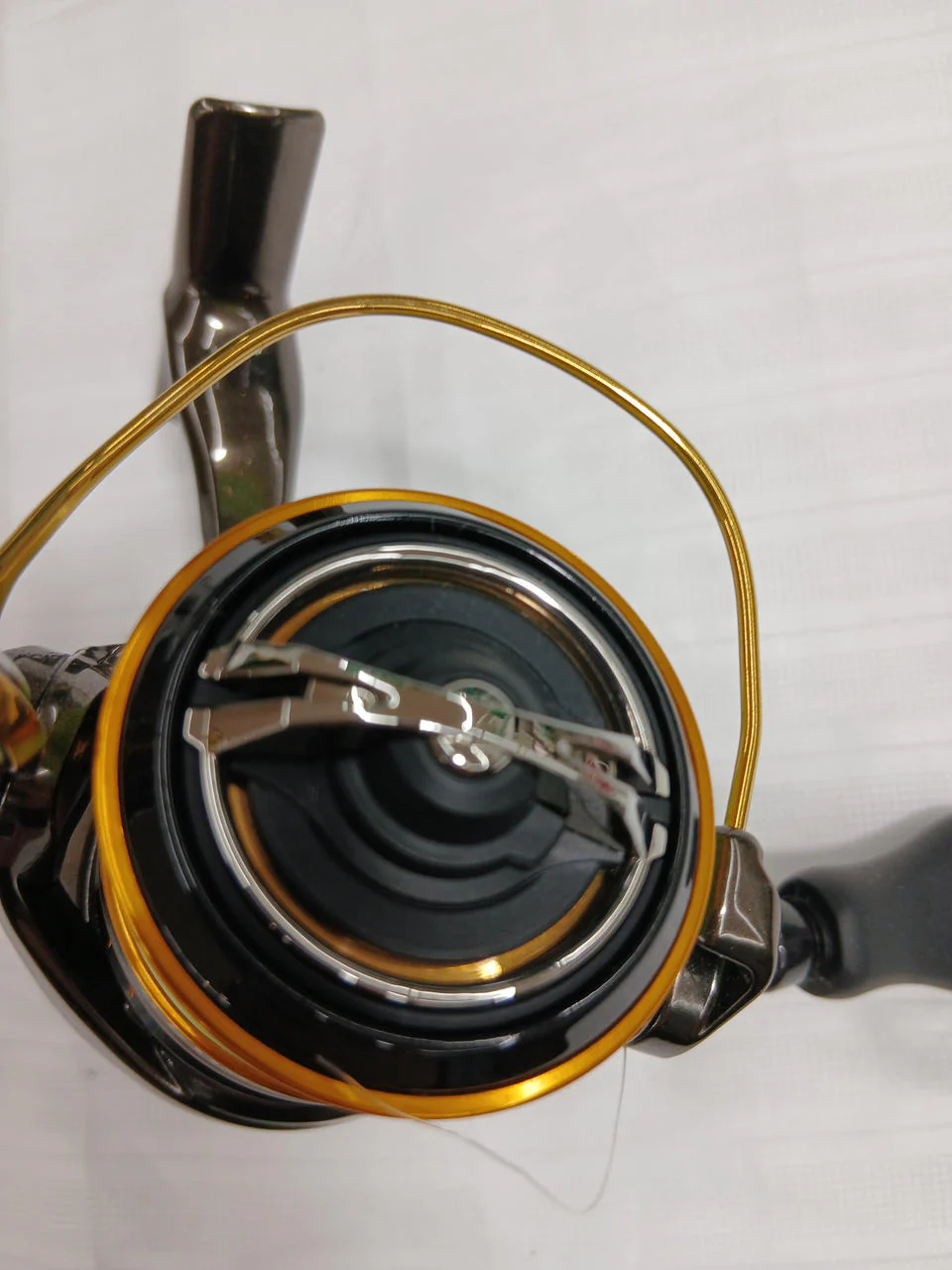 SHIMANO Spinning Reel CL4+C2000SSPG - Image 6