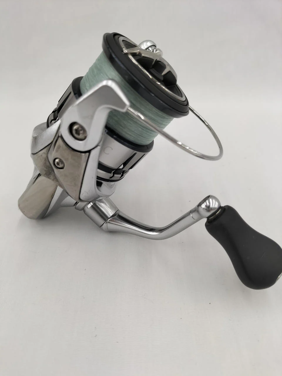 SHIMANO Spinning Reel STRADIC2500SHG - Image 2