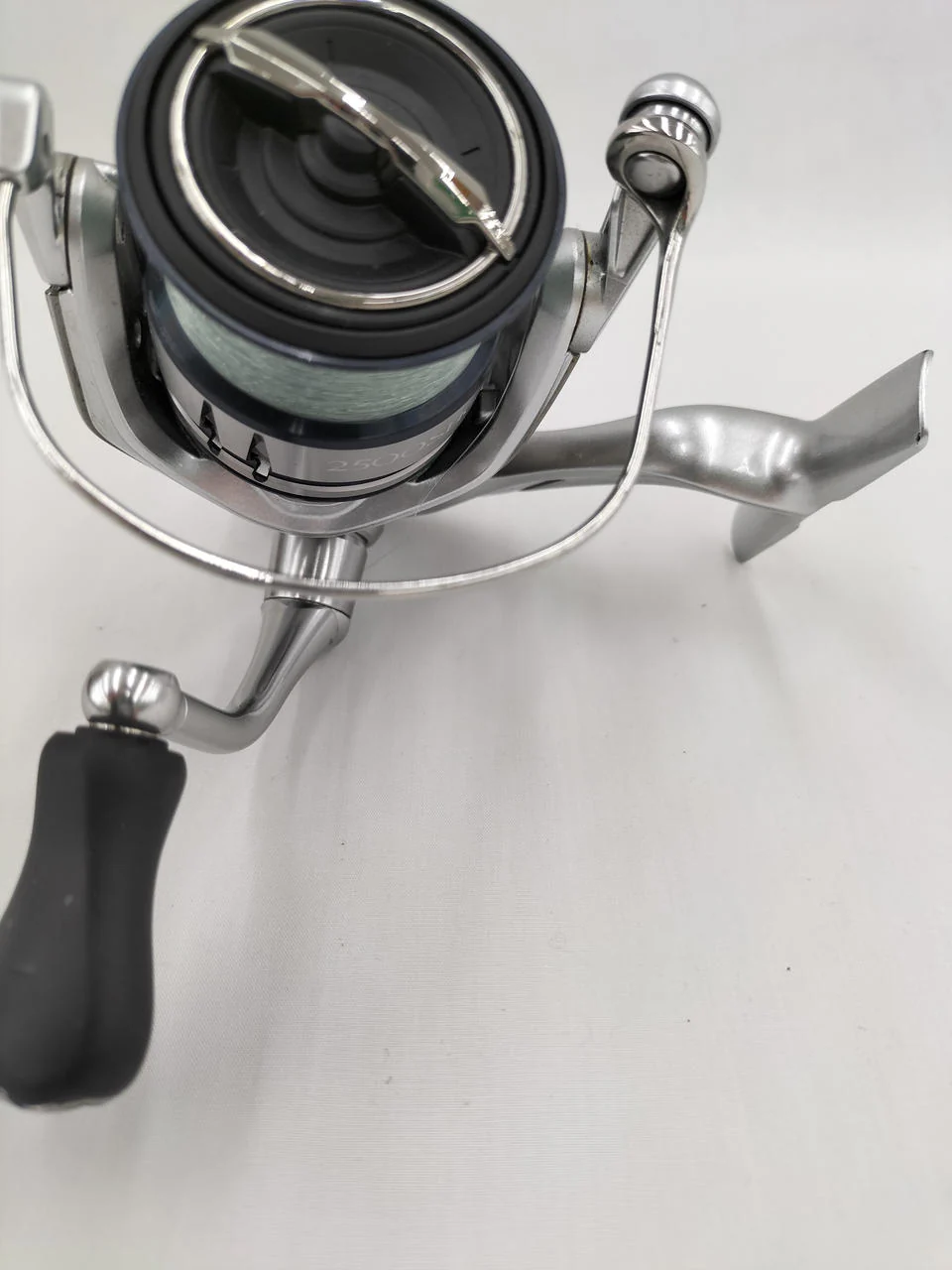 SHIMANO Spinning Reel STRADIC2500SHG - Image 3