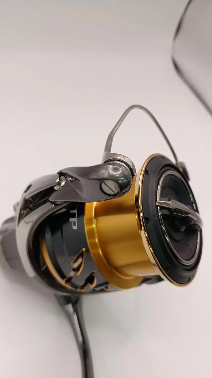 SHIMANO Spinning Reel TWIN POWER 4000MHG 04146 - Image 10