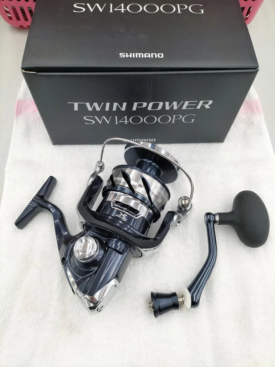 SHIMANO Spinning Reel TWINPOWER SW4000PG