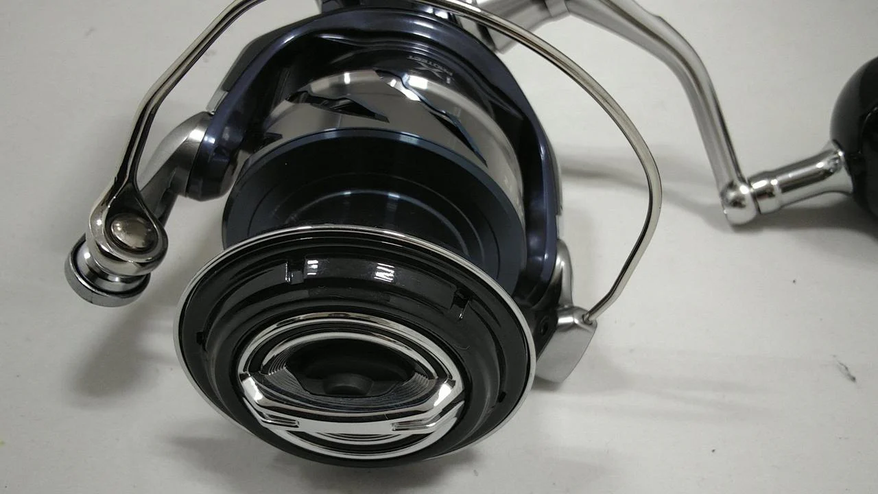 SHIMANO Spinning Reel TWINPOWER SW6000XG 04226 - Image 5