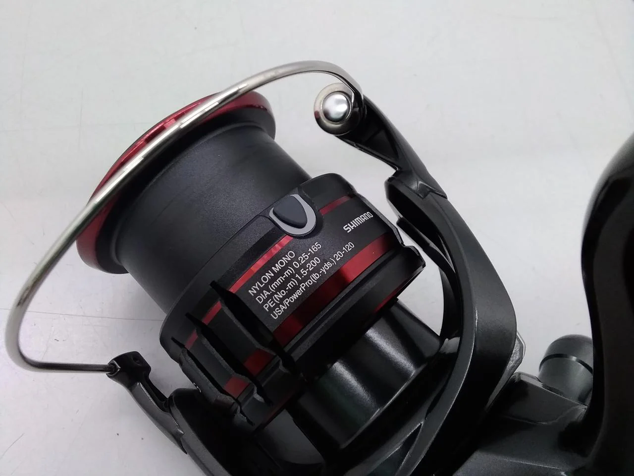 SHIMANO Spinning Reel VANFORD 4000MHG - Image 7
