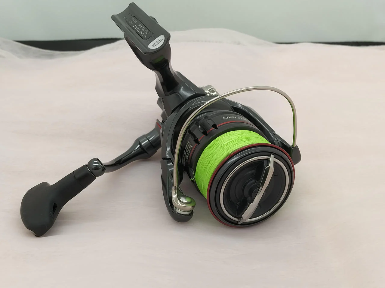 SHIMANO Spinning Reel Vanford C3000HG 04208 - Image 7