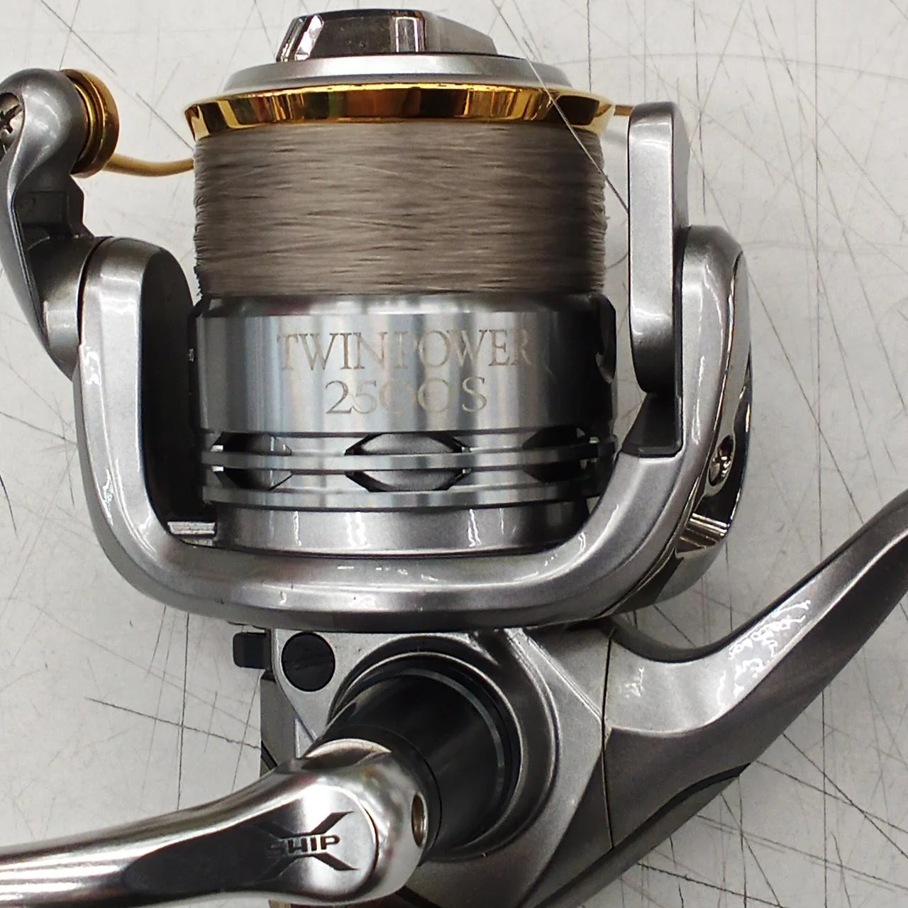 SHIMANO TWIN POWER 2500S - Image 6