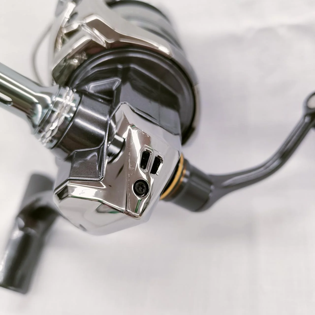 SHIMANO TWINPOWER C25OOSXG-E - Image 5
