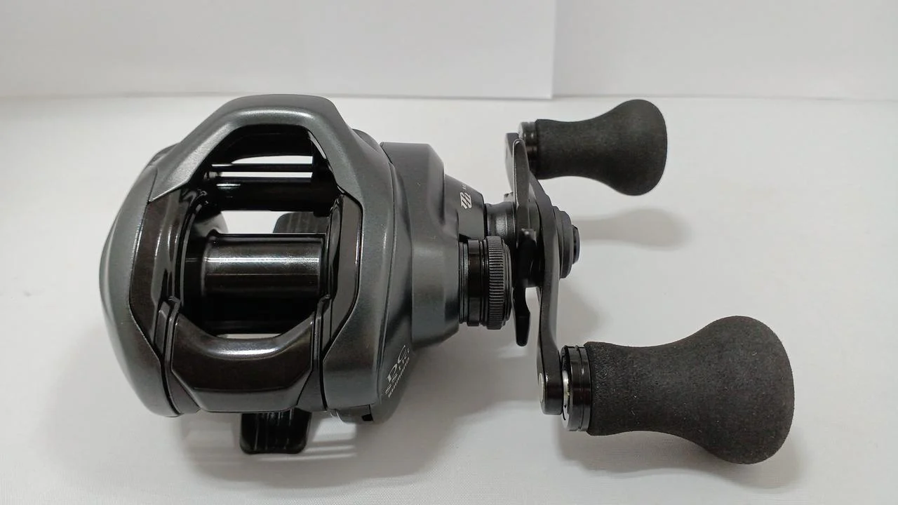 SHIMNO Baitcasting Reel 20EXSENCE DC SS HG - Image 4