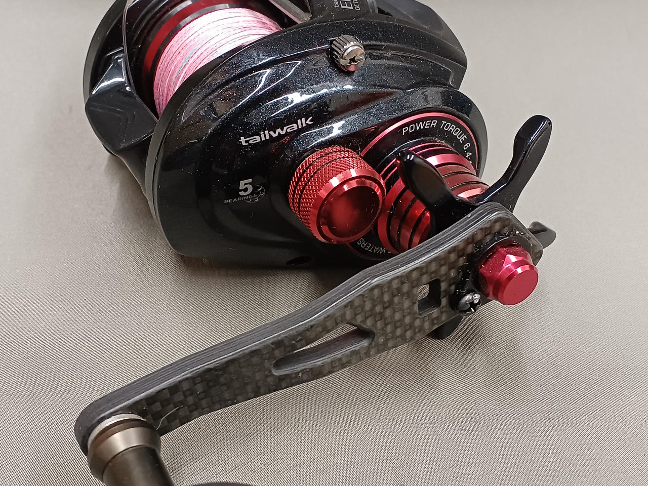 TAILWALK Baitcasting reel Elan Wide Power Octopus - Image 4