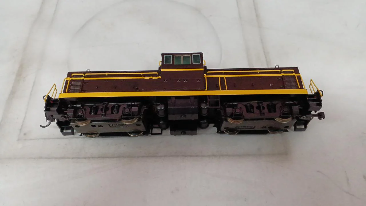 Tenshodo Diesel Locomotive DD13 HO Gauge - Image 5