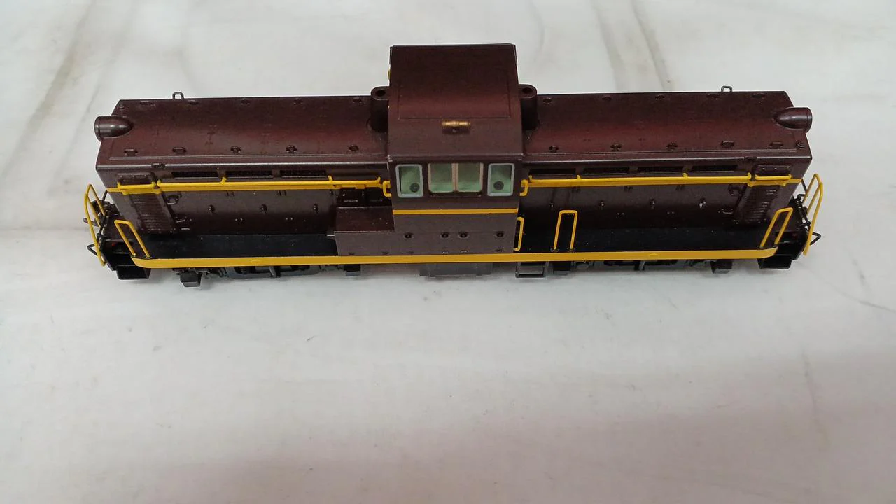 Tenshodo Diesel Locomotive DD13 HO Gauge - Image 6