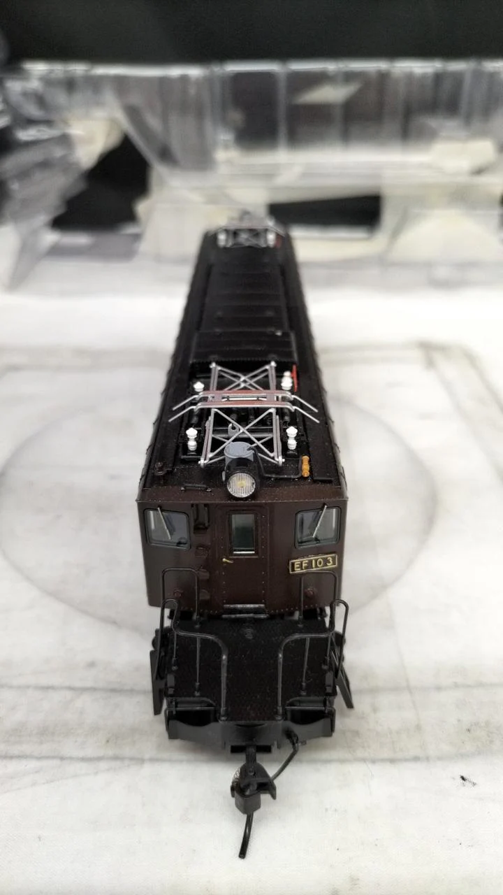 Tenshodo EF10 Electric Locomotive 52041 First Generation Grape Color No. 2 - Image 15