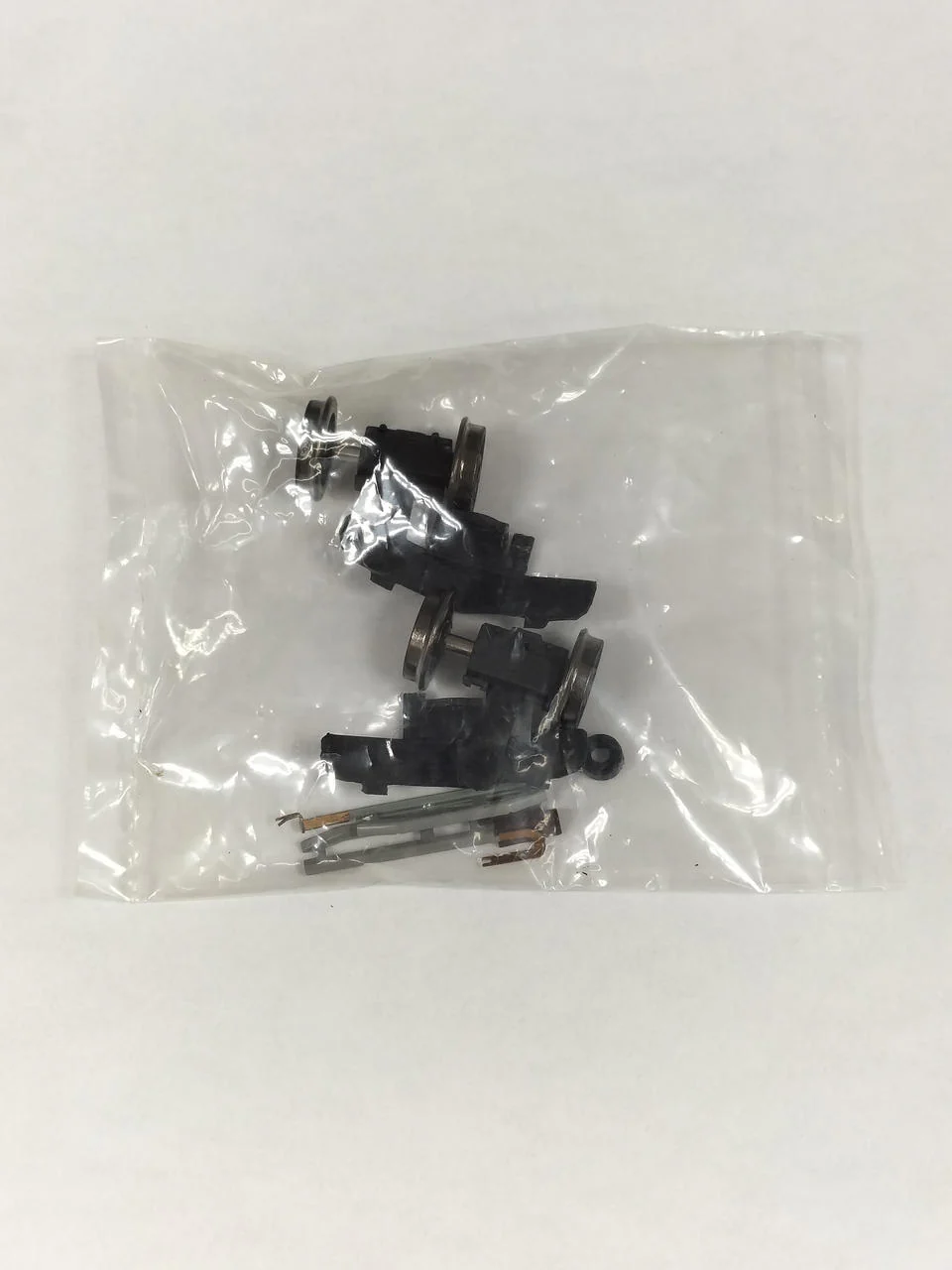 Tenshodo EF15 DC Electric Locomotive Final Type 7 Windows H Rubber 52003 - Image 9