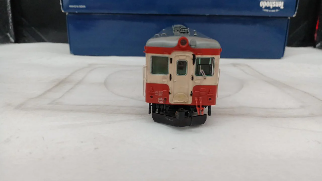 Tenshodo KiHa 52 Series 0 Subseries Standard Diesel Car - Image 6