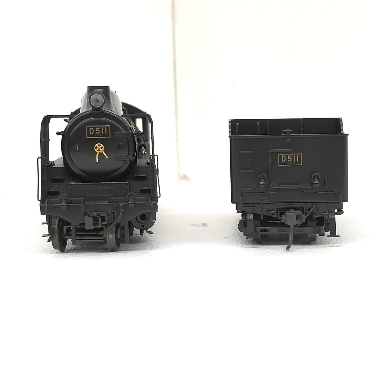 Tenshodo Steam Locomotive JNR Freight Steam Locomotive D51 Semi-Current - Image 4