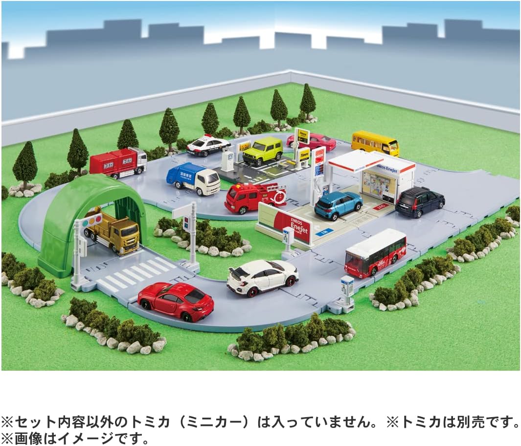Tomica Town A Lot of Towns and Roads! Tomica Town Set with Tomica - Image 12