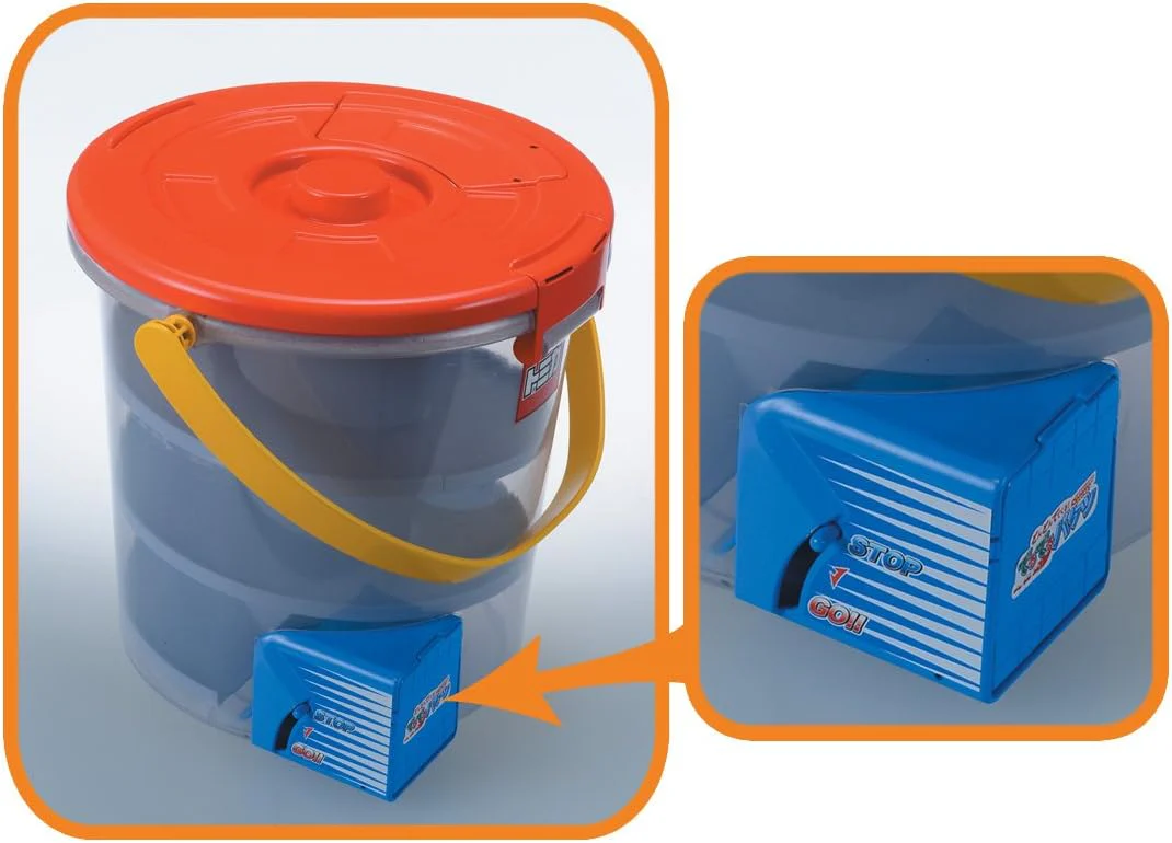 Tomica World Deru Deru Bucket - Image 4