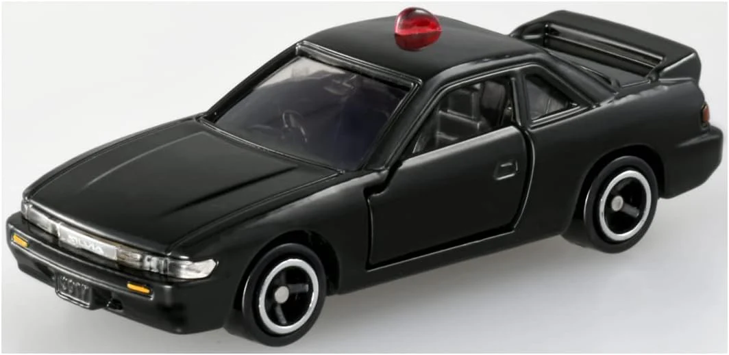 Tomica World Emergency Pursuit! Undercover Patrol Car Collection - Image 4