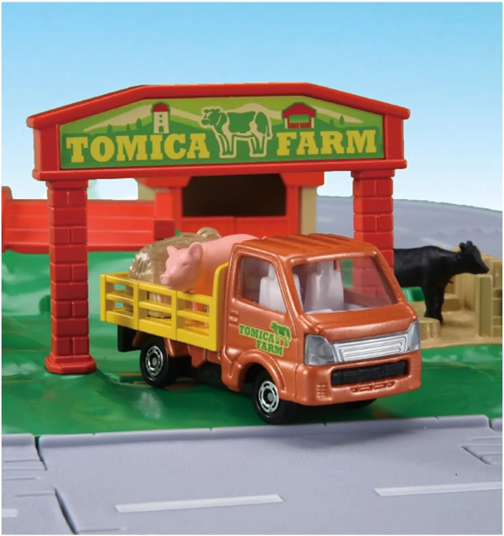 Tomica World Tomica & Town Lively Ranch Set - Image 10