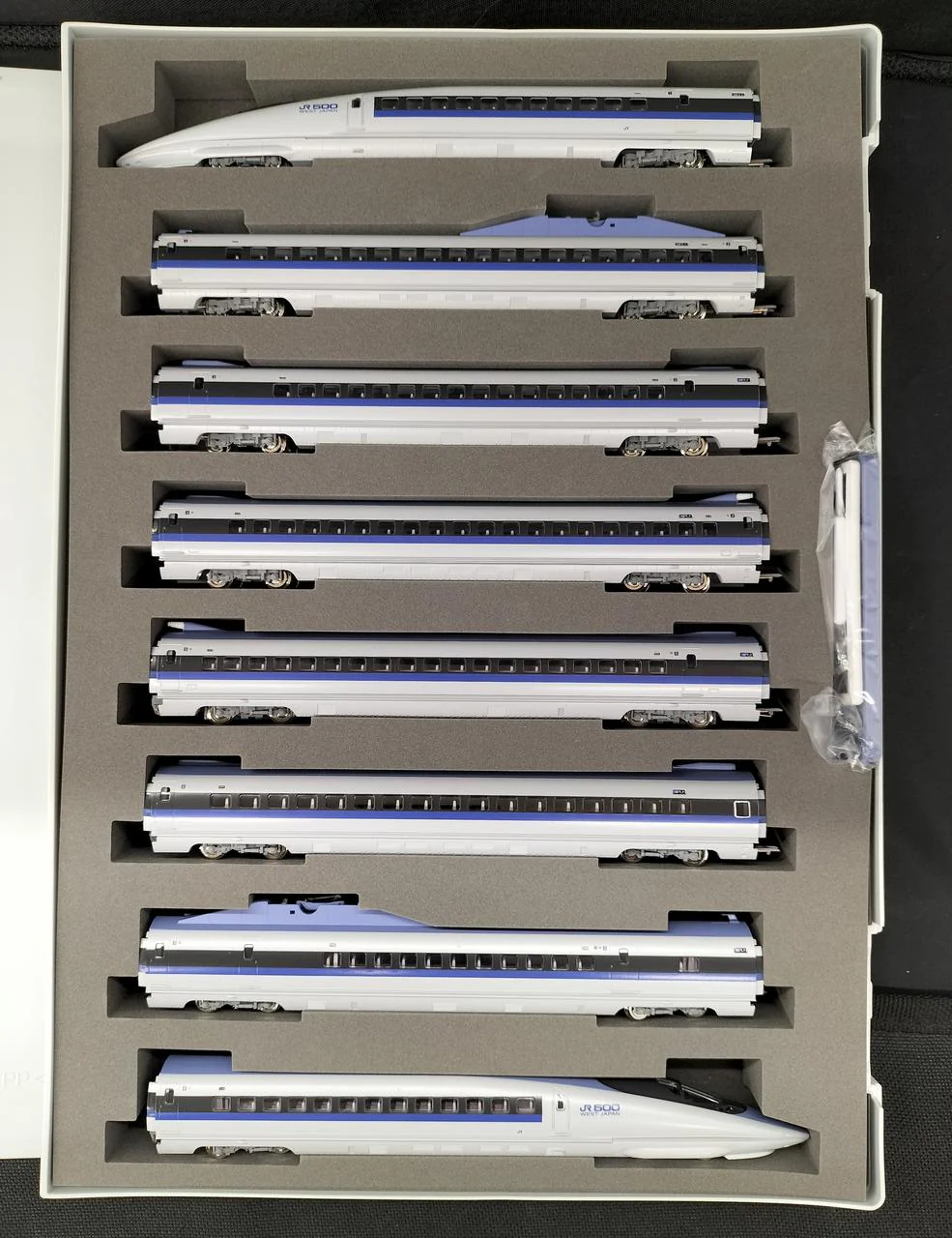 TOMIX 500 Series Sanyo Shinkansen Kodama 92815 - Image 11
