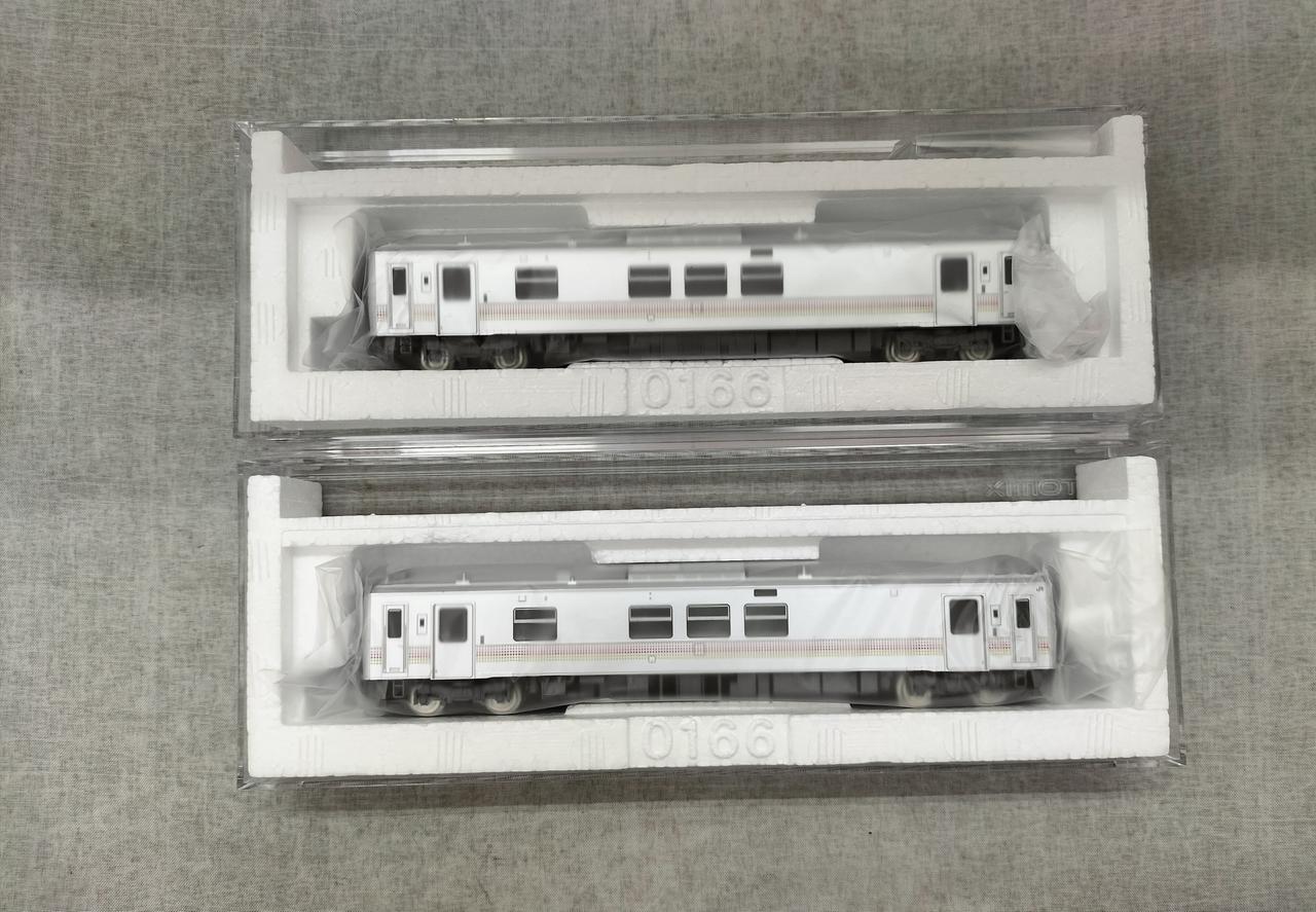 Tomix 98104 N Gauge JR GV-E400 Diesel Car Niigata Color - Image 9