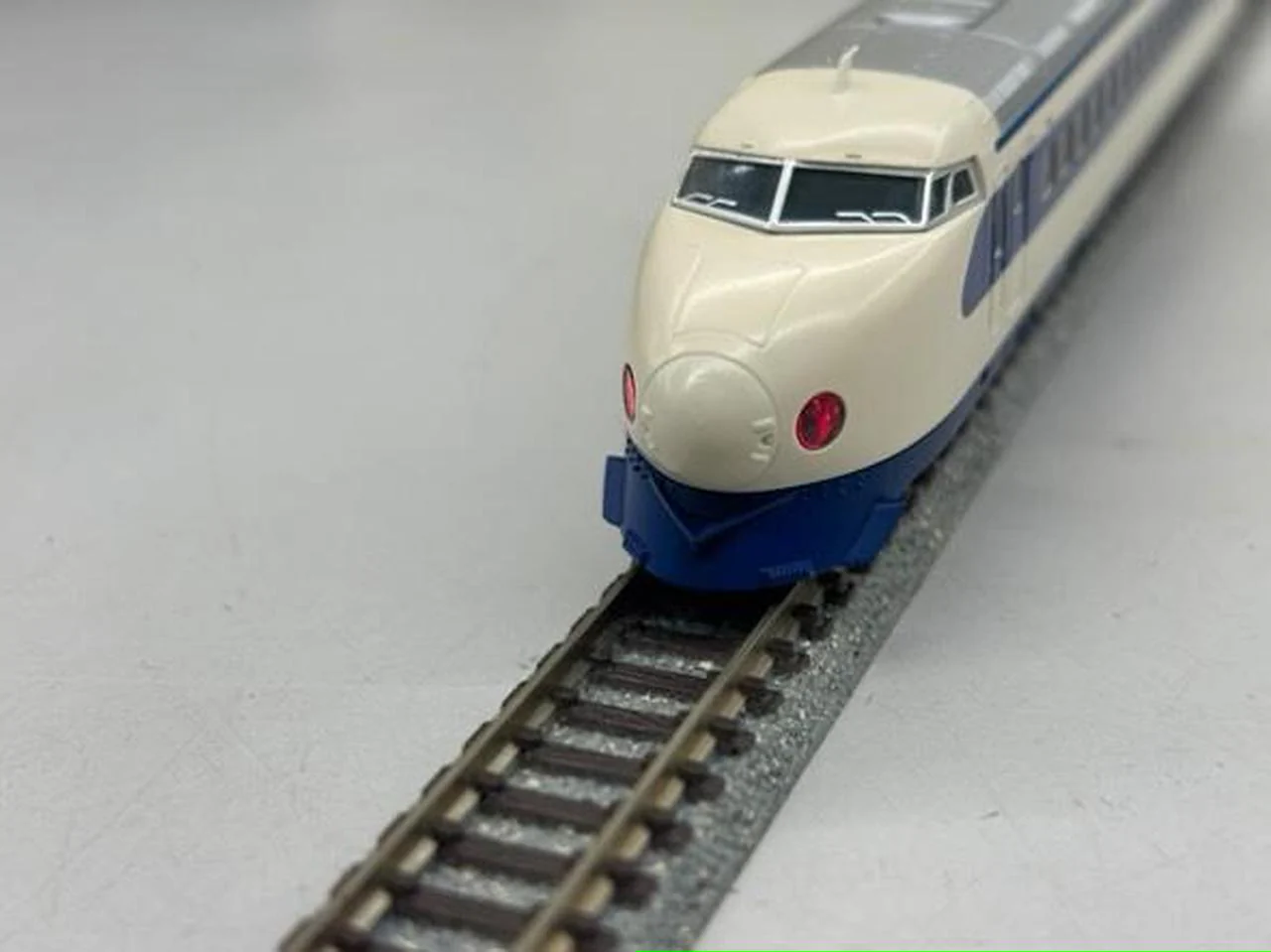 TOMIX BULLET TRAIN SERIE2000 92704 - Image 9
