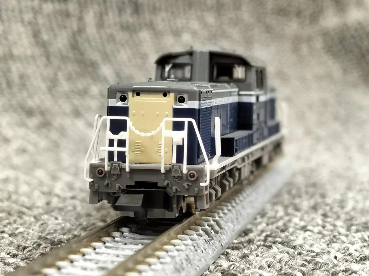 TOMIX DD51 Class 800 Diesel Locomotive 2259