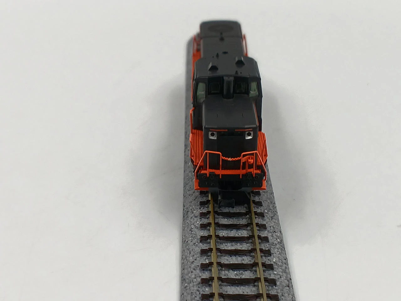 TOMIX Diesel Locomotive JR DE10 Class Diesel Locomotive - Image 5