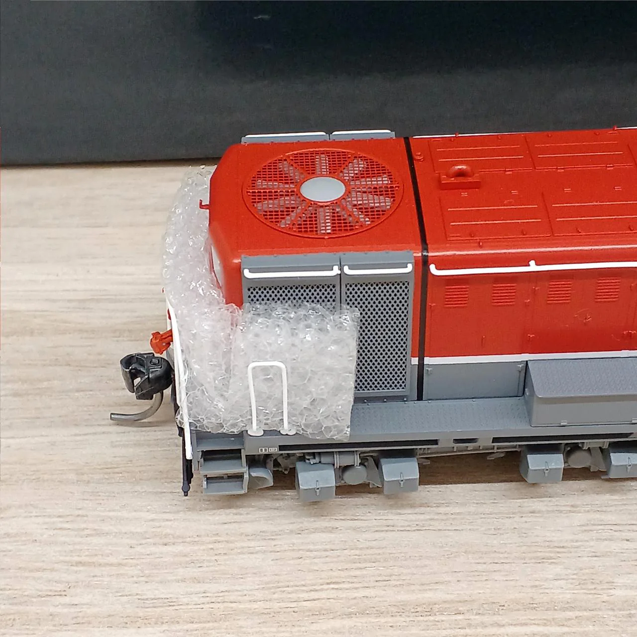 TOMIX HO-236 HO Gauge 1/80 JR DD51 Class 1000 Diesel Locomotive (Cold Region Type) - Image 2