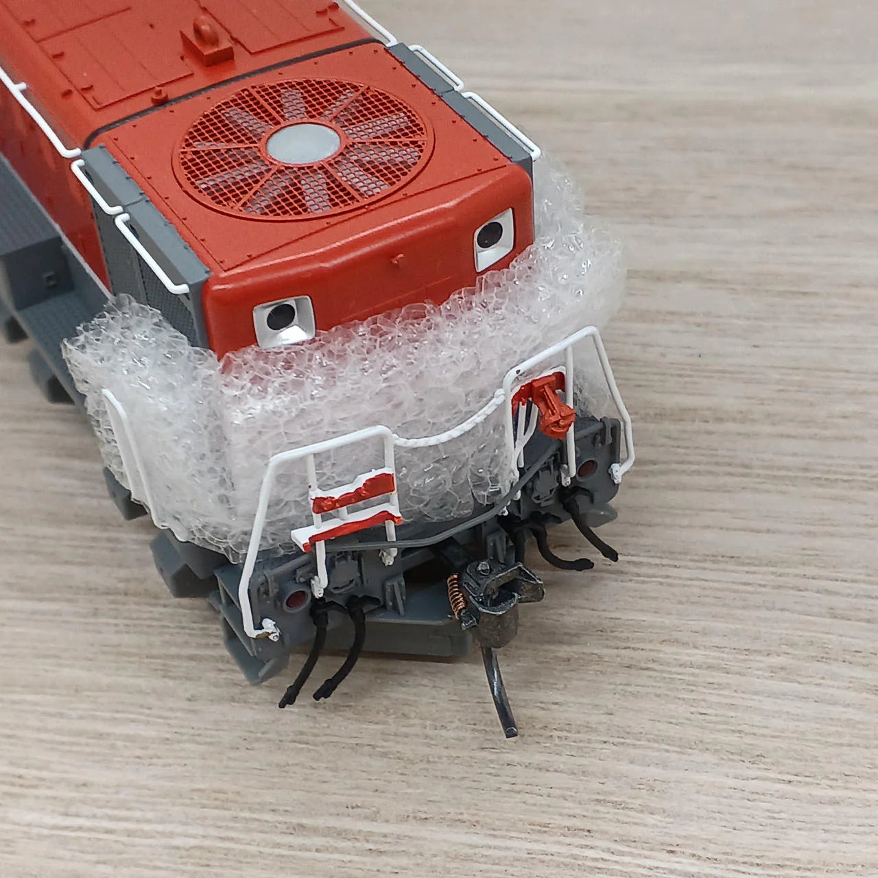 TOMIX HO-236 HO Gauge 1/80 JR DD51 Class 1000 Diesel Locomotive (Cold Region Type) - Image 7