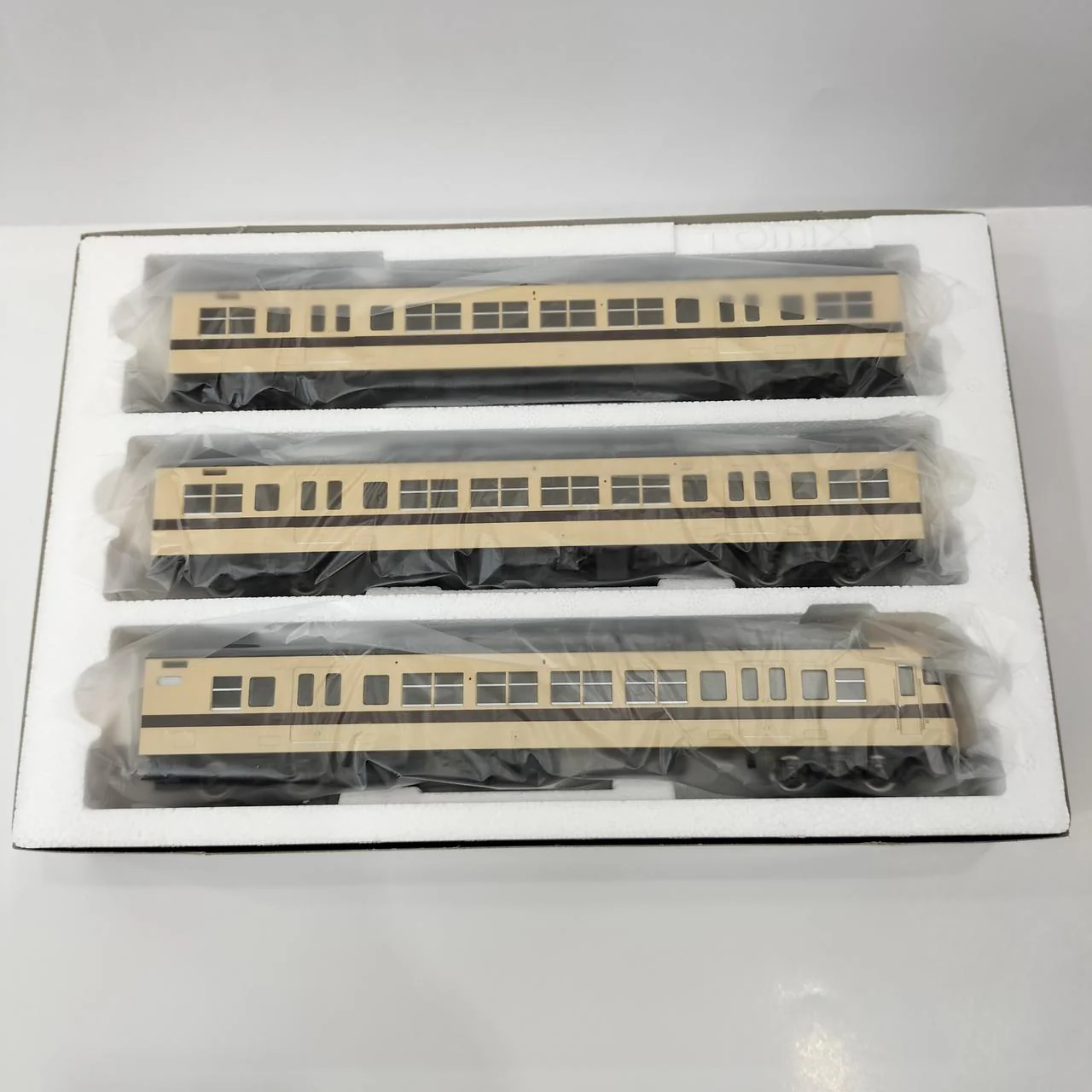 TOMIX HO Gauge 9093 JNR 117 Series Suburban Train (Special Rapid) Set - Image 8