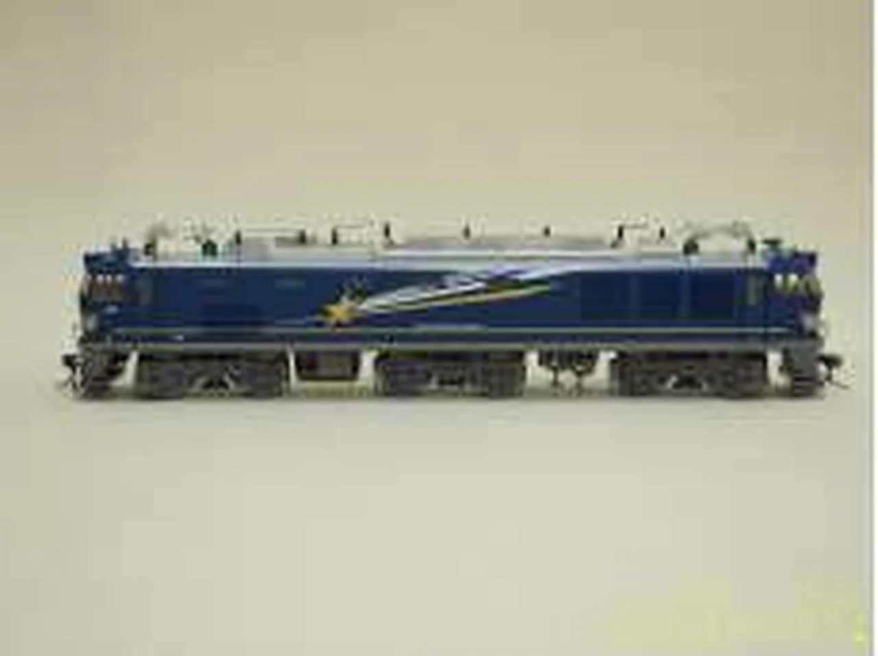 TOMIX HO Gauge Electric Locomotive 1/80 EF510-500 Series Electric Locomotive (Hokutosei Color) - Image 2