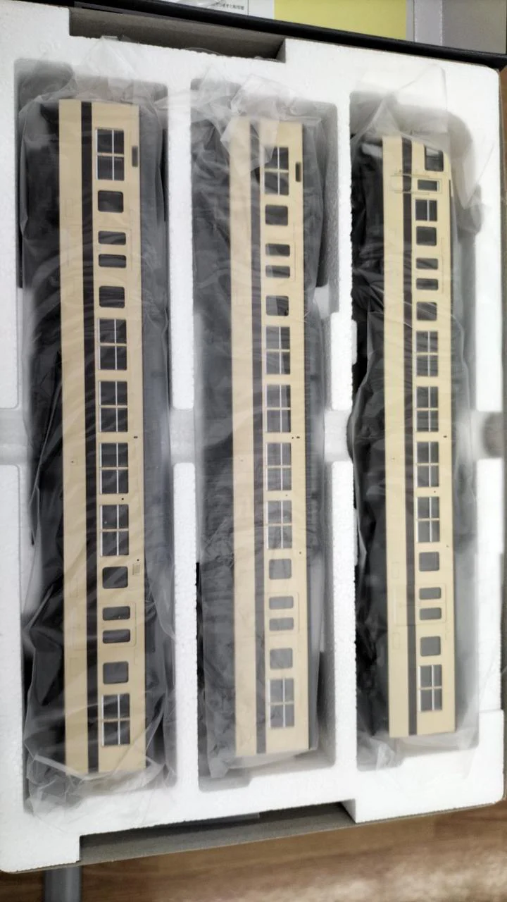 TOMIX HO Gauge HO-9093 JNR 117 Series Suburban Train (Special Rapid Set) - Image 7