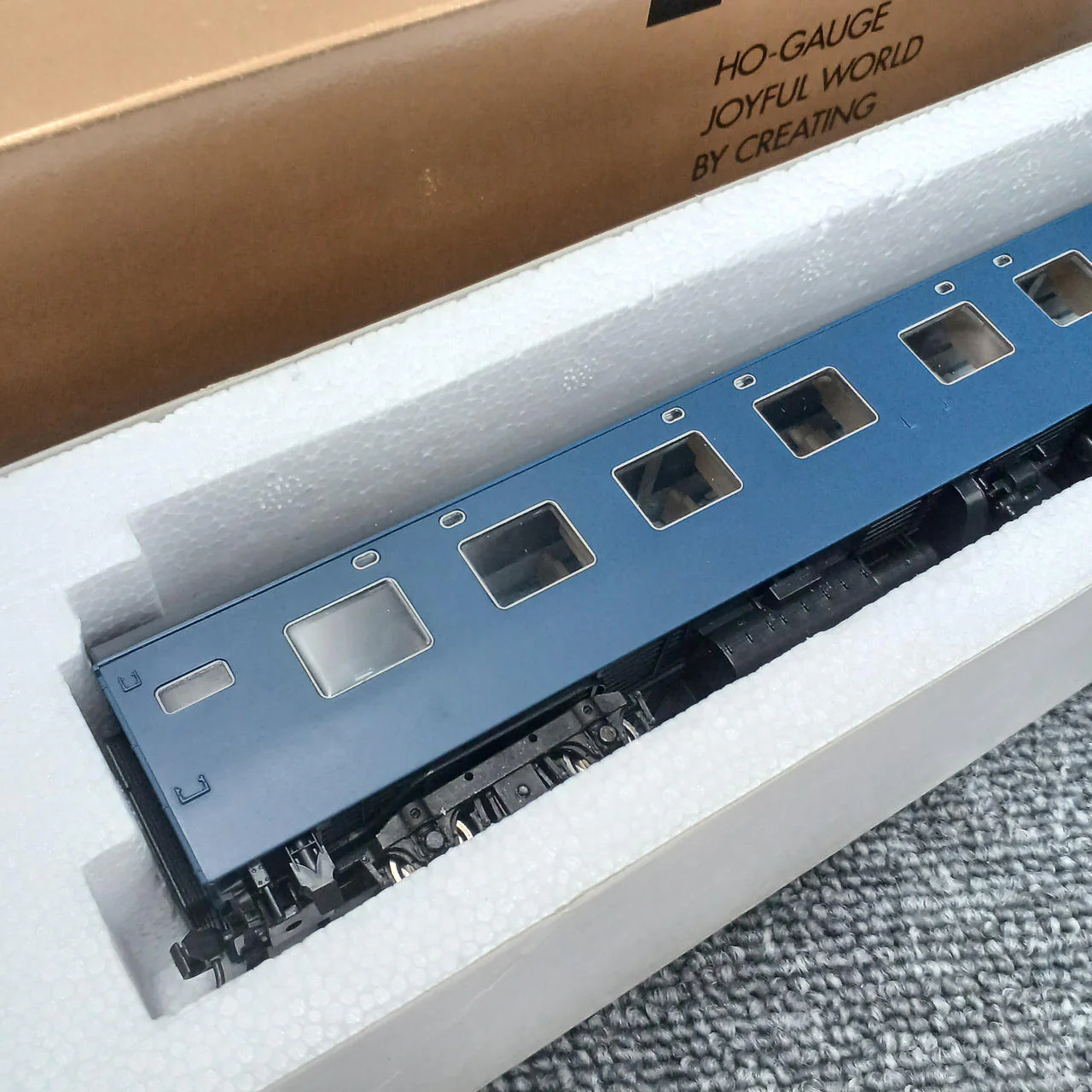 TOMIX HO Gauge Model Train Orone 10 (Blue) HO-503 - Image 2