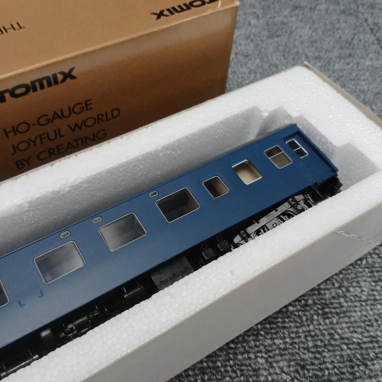TOMIX HO Gauge Model Train Orone 10 (Blue) HO-503 - Image 3