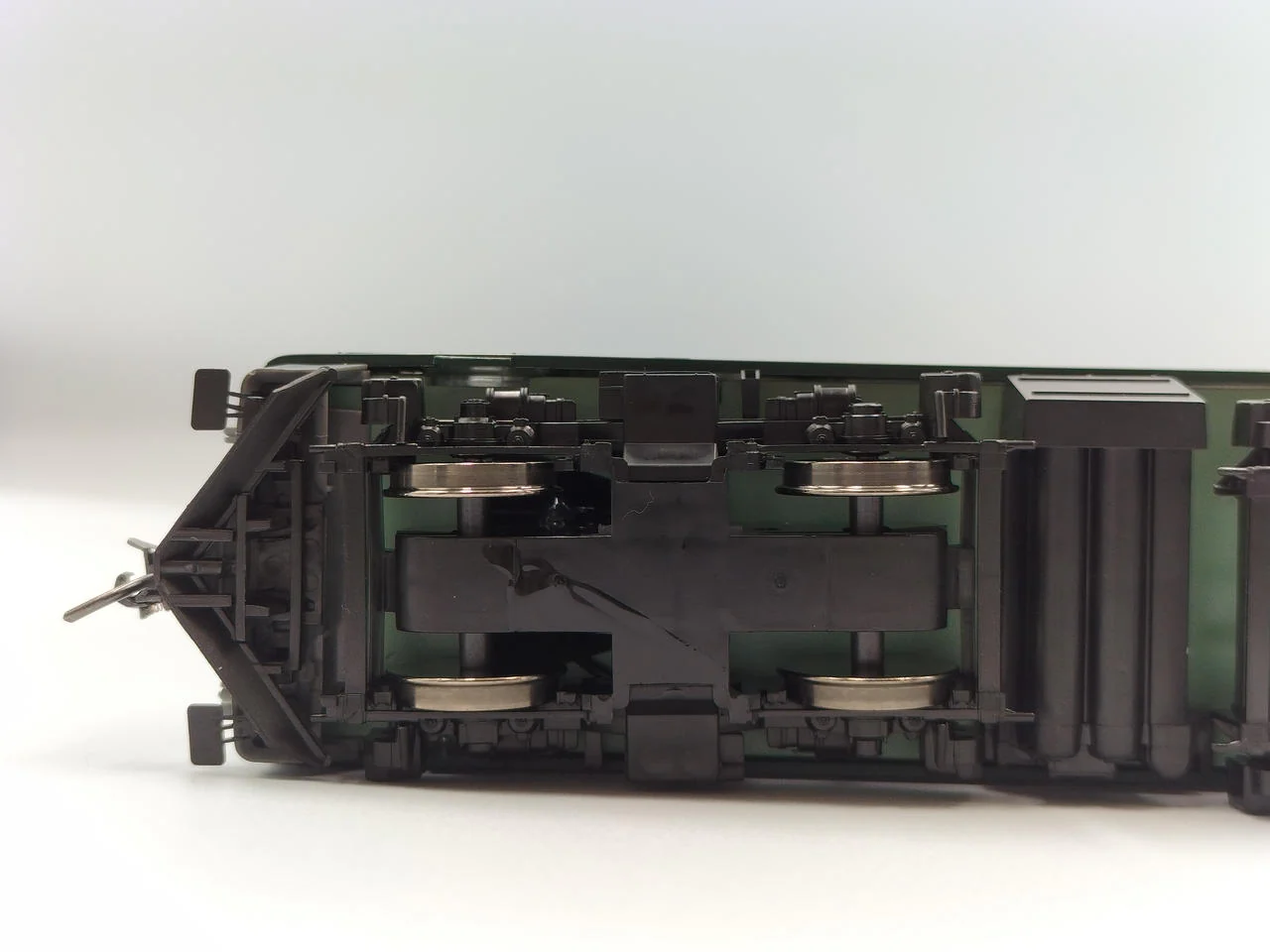 TOMIX HO Gauge Prestige Model JR EF81 Electric Locomotive (Twilight Express Color) - Image 17
