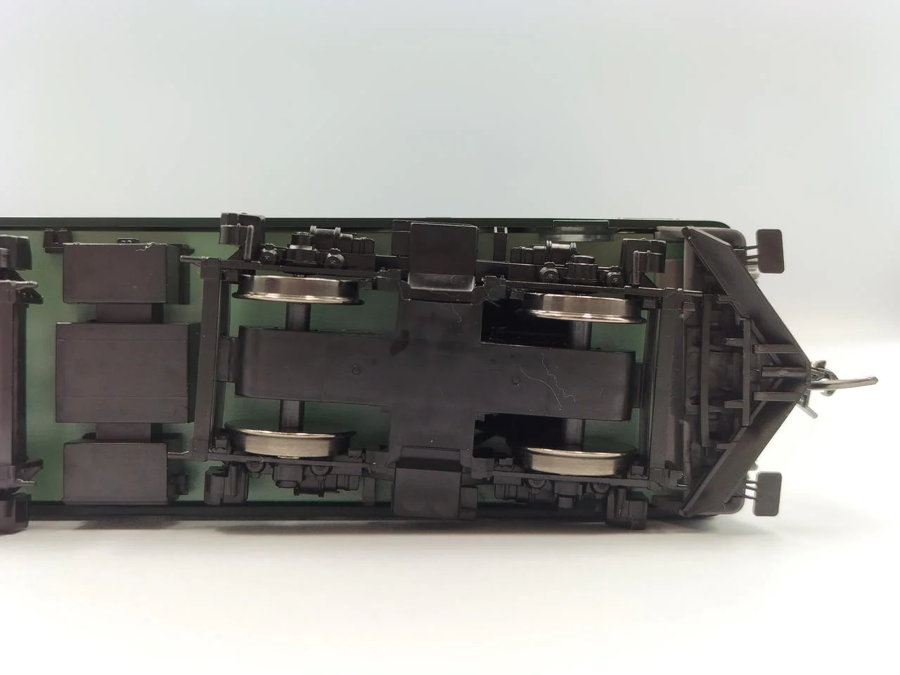 TOMIX HO Gauge Prestige Model JR EF81 Electric Locomotive (Twilight Express Color) - Image 19