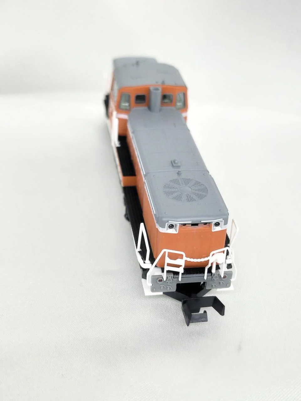 TOMIX JNR DE10 Class 1000 Diesel Locomotive (Warm Climate Type) 2243 - Image 4