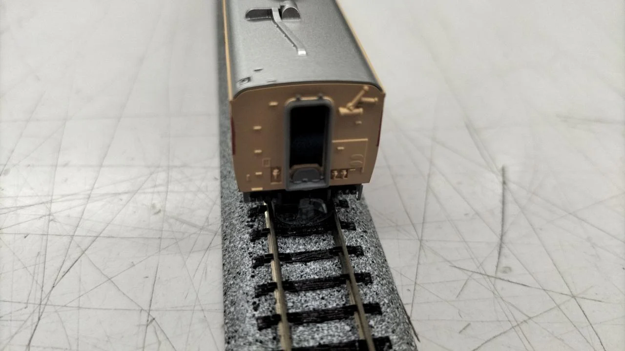 Tomix JNR Diesel Car KiHa 82 Series 8468 - Image 3