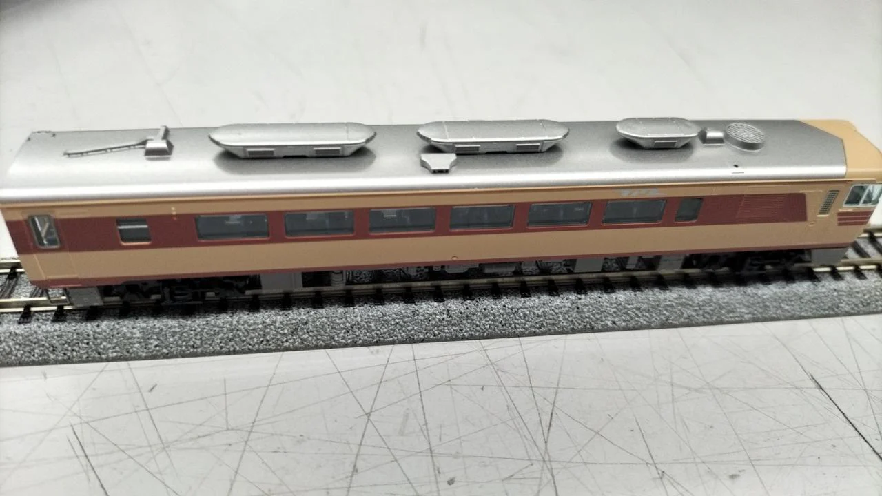 Tomix JNR Diesel Car KiHa 82 Series 8468 - Image 4