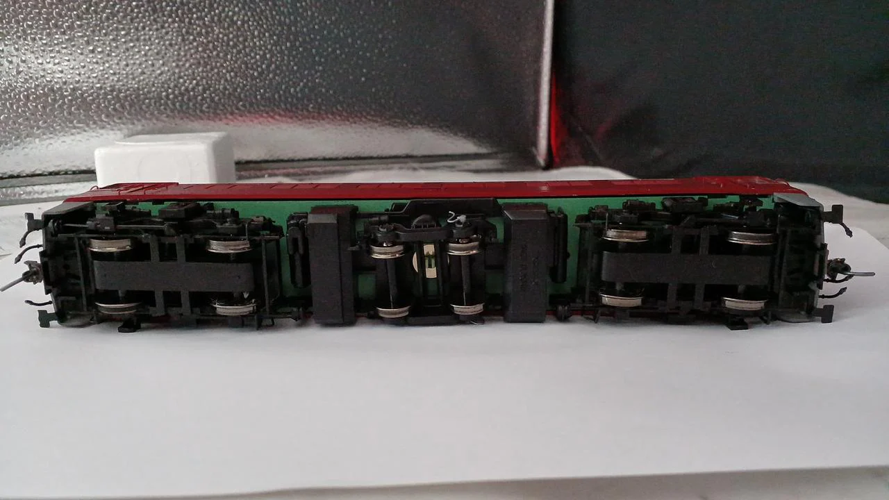 TOMIX JNR ED76 Type 0 Electric Locomotive (Late Model) HO-2019 - Image 10
