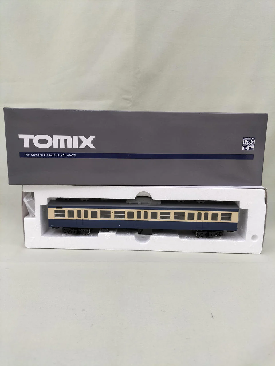 TOMIX JNR Train Saha 111 1500 Series (Yokosuka Color) HO-6005