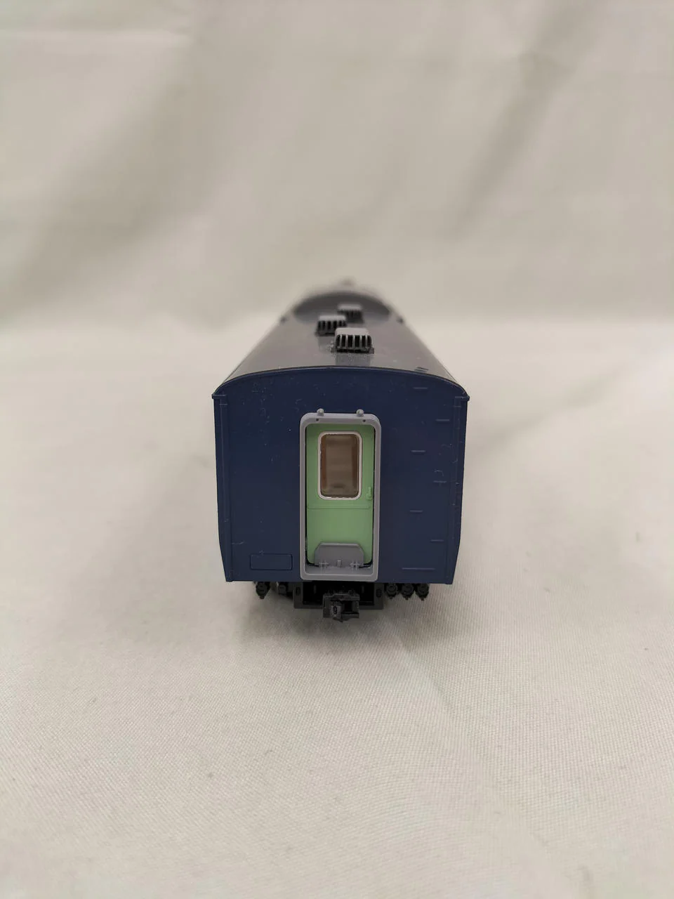 TOMIX JNR Train Saha 111 1500 Series (Yokosuka Color) HO-6005 - Image 6